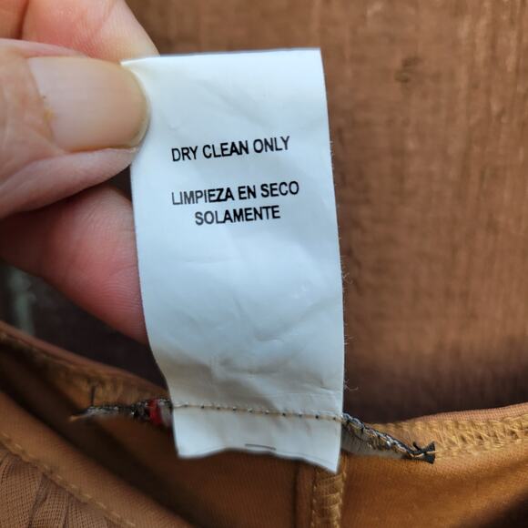 City Triangle Brown Dress size M runs small Prom Homecoming Or Other Events - Picture 10 of 10